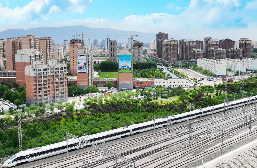 市委宣傳部：用服務(wù)“溫度”，助力企業(yè)跑出發(fā)展“加速度”