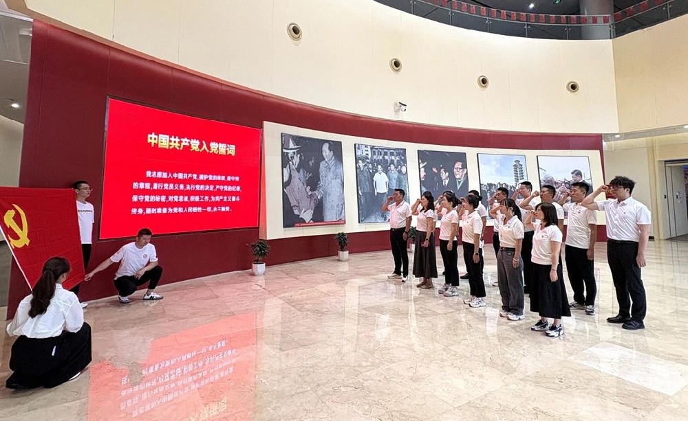 傳祁甘味乳業(yè)黨支部開展“慶七一 銘黨恩 譜新篇”主題黨日活動